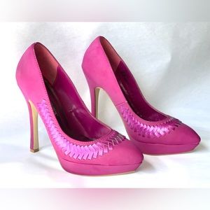 Stunning fuchsia colored stiletto heels, US size 7.5 by JustFab.